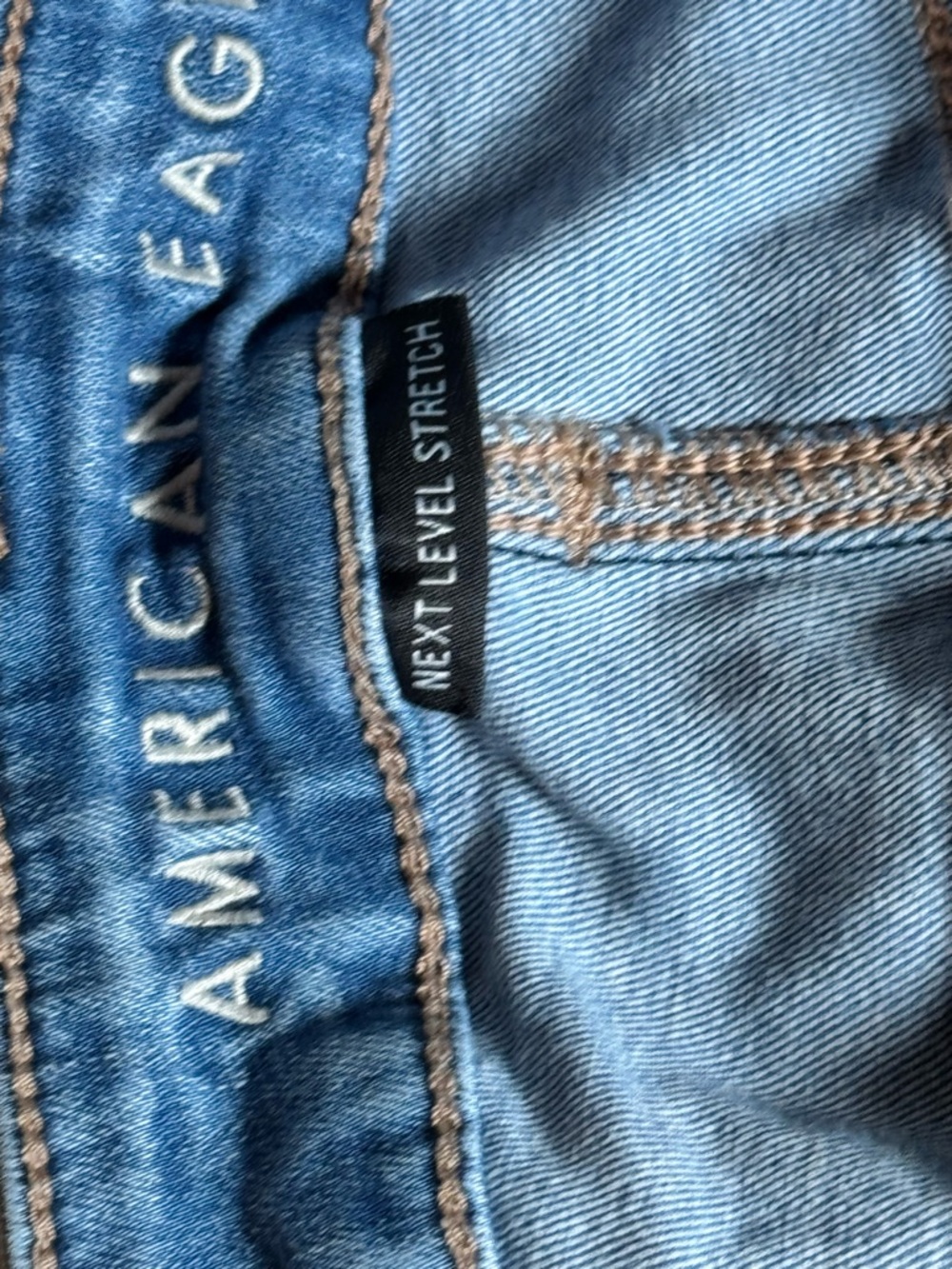 American Eagle Light Blue Distressed Stretch Skinny Jeans - Women 14 - Picture 6 of 8